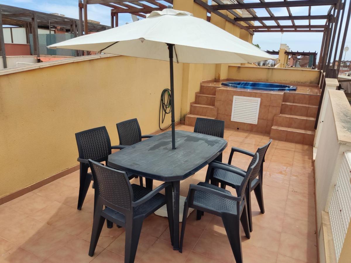 Atico Laguna Beach Con Jacuzzy Privado Бера Екстер'єр фото